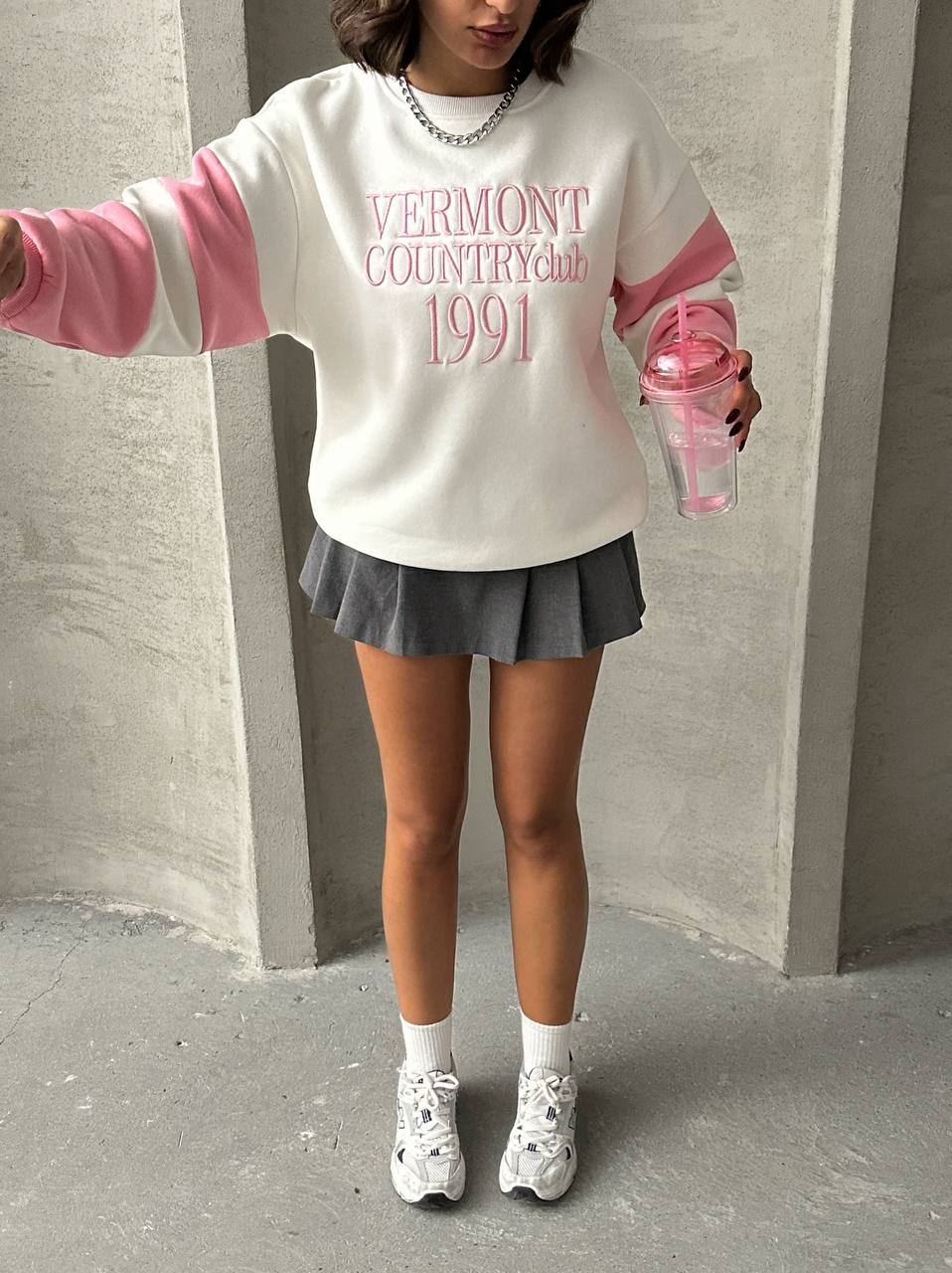 Vermont Country Club 1991 Sweatshirt - Yumuşak ve Sportif Şıklık 🌸