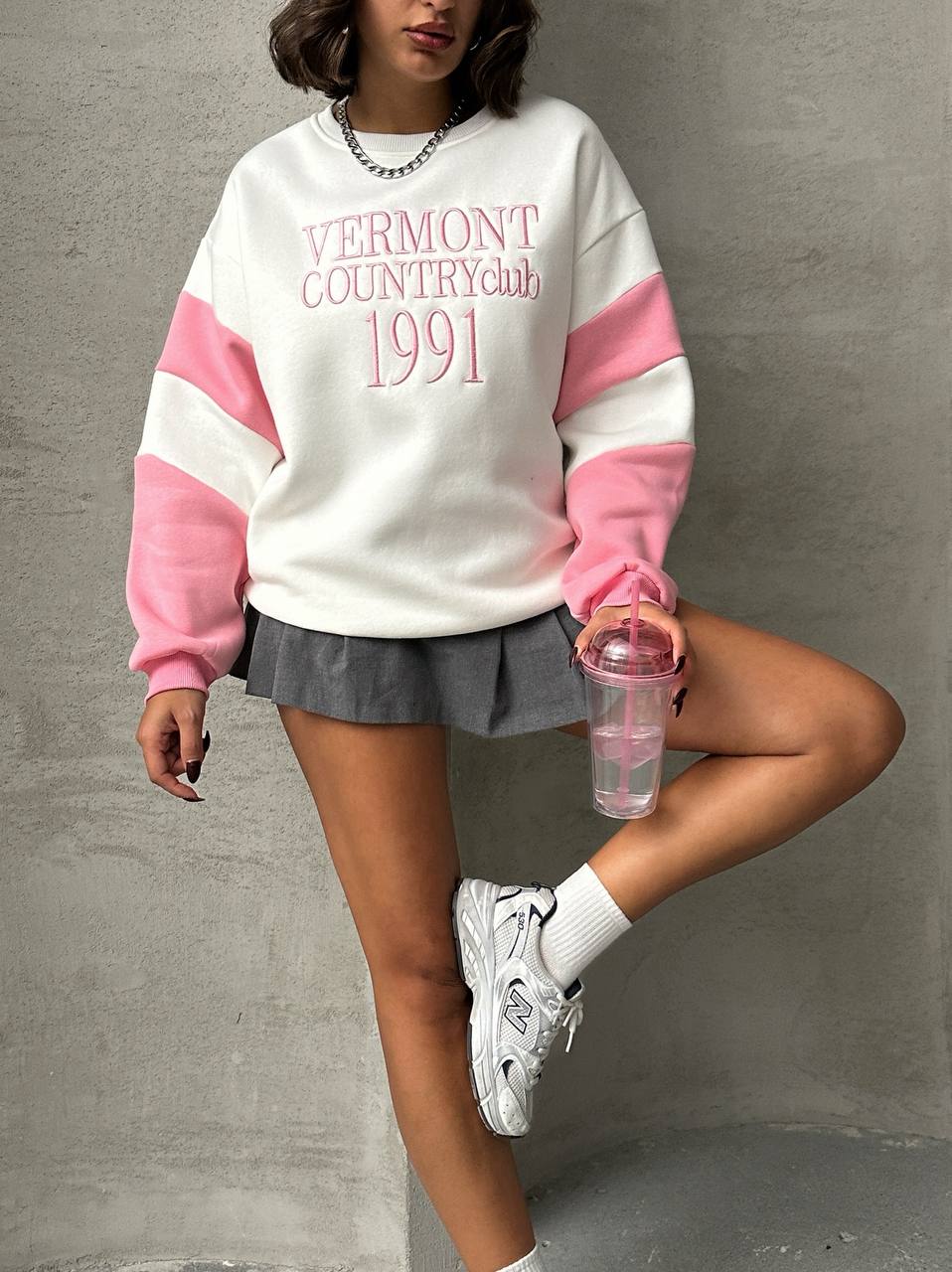 Vermont Country Club 1991 Sweatshirt - Yumuşak ve Sportif Şıklık 🌸